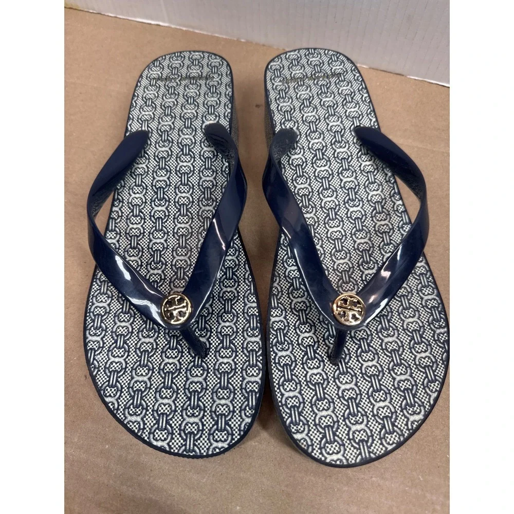 Tory Burch Navy White Link Pattern Wedge Flip Flop Sandals Gold Logo Medallion